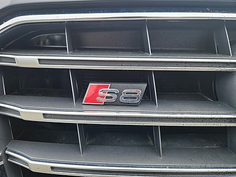 TFSI V8 Saloon 4.0 Automatic Petrol