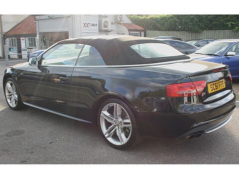 3.0 TFSI V6 Cabriolet 2dr Petrol S Tronic quattro Euro 5 (s/s) (333 ps)
