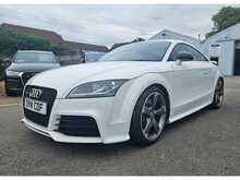 Audi TT 2.5 RS TFSI Plus Quattro