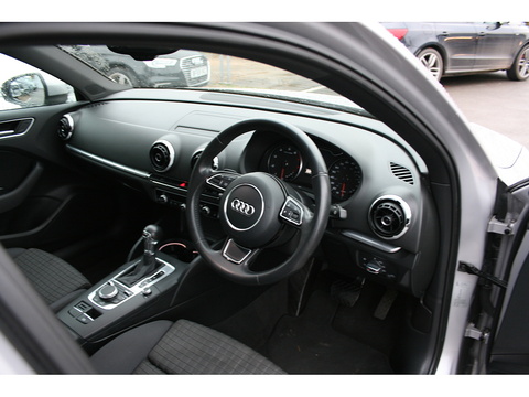 1.4 TFSI CoD Sport Saloon 4dr Petrol S Tronic Euro 6 (s/s) (140 ps)