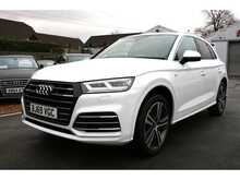 Audi Q5 2.0 TFSIe S line HYBRID Competition