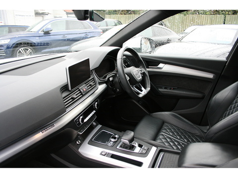 TFSIe S line Competition SUV 2.0 Automatic Petrol Plug-in Hybrid