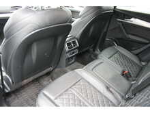 Audi Q5 2.0 TFSIe S line HYBRID Competition