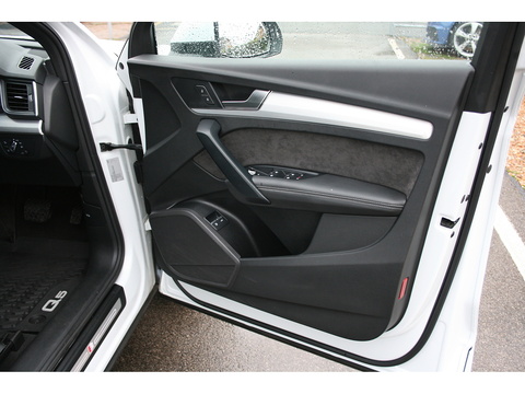 TFSIe S line Competition SUV 2.0 Automatic Petrol Plug-in Hybrid