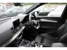 Audi Q5 2.0TFSIe S line 55 Competition HYBRID