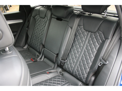 2.0 TFSIe 55 S line Competition SUV 5dr Petrol Plug-in Hybrid S Tronic quattro Euro 6 (s/s) 14.1kWh (367 ps)