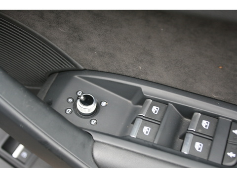 2.0 TFSIe 55 S line Competition SUV 5dr Petrol Plug-in Hybrid S Tronic quattro Euro 6 (s/s) 14.1kWh (367 ps)