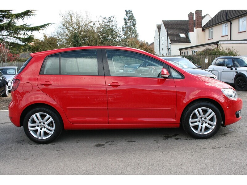 Volkswagen 1.6 TDI BlueMotion Tech SE Hatchback 5dr Diesel DSG Euro 5 (s/s) (105 ps)