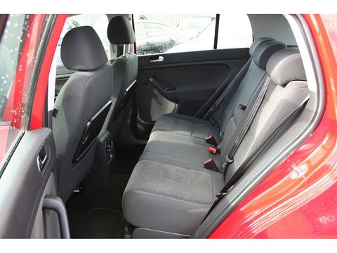 1.6 TDI BlueMotion Tech SE Hatchback 5dr Diesel DSG Euro 5 (s/s) (105 ps)