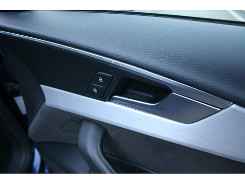 2.0 TDI 35 S line Estate 5dr Diesel S Tronic Euro 6 (s/s) (150 ps)