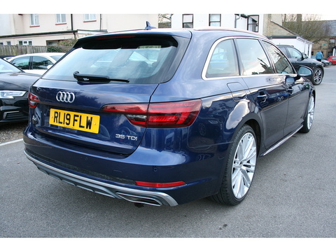 2.0 TDI 35 S line Estate 5dr Diesel S Tronic Euro 6 (s/s) (150 ps)
