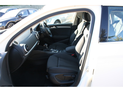 1.4 TFSI CoD Sport Saloon 4dr Petrol S Tronic Euro 6 (s/s) (140 ps)