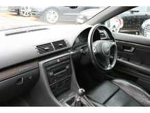 Audi S4 4.2 V8 Quattro Avant Estate Manual 6 speed