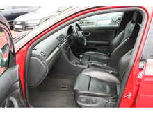Audi S4 4.2 V8 Quattro Avant Estate Manual 6 speed