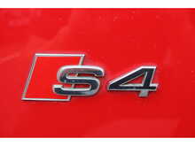 Audi S4 4.2 V8 Quattro Avant Estate Manual 6 speed
