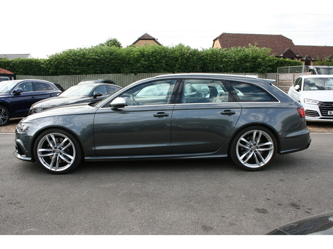 4.0 TFSI V8 Estate 5dr Petrol Tiptronic quattro Euro 6 (s/s) (560 ps)