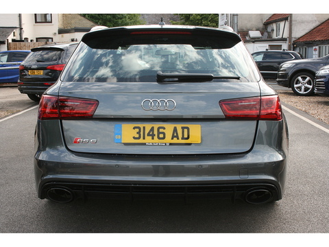 4.0 TFSI V8 Estate 5dr Petrol Tiptronic quattro Euro 6 (s/s) (560 ps)