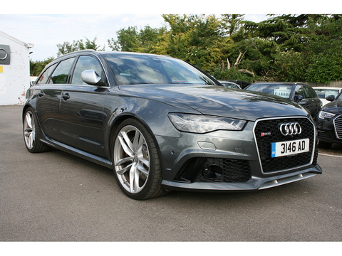 4.0 TFSI V8 Estate 5dr Petrol Tiptronic quattro Euro 6 (s/s) (560 ps)