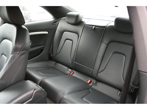 2.0 TFSI S line Special Edition Coupe 2dr Petrol Multitronic Euro 5 (211 ps)