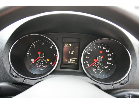 1.6 TDI SE Hatchback 5dr Diesel Manual Euro 5 (105 ps)