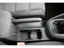 Volkswagen Golf 1.6 TDI SE