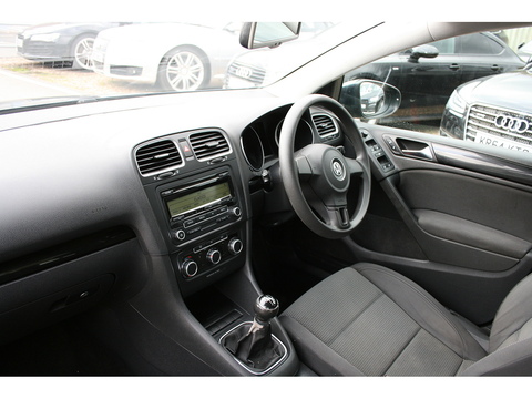 1.6 TDI SE Hatchback 5dr Diesel Manual Euro 5 (105 ps)