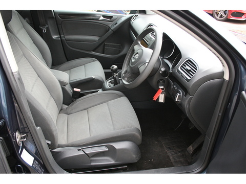 1.6 TDI SE Hatchback 5dr Diesel Manual Euro 5 (105 ps)