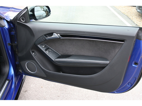 3.0 TDI V6 Black Edition Plus Coupe 2dr Diesel S Tronic quattro Euro 6 (s/s) (245 ps)