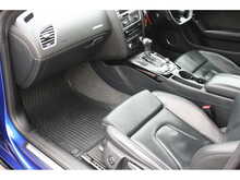 Audi A5 3.0 TDI V6 Coupe Black Edition Plus