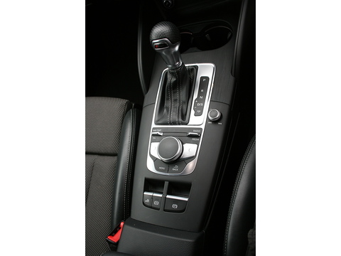 1.5 TFSI CoD 35 S line Convertible 2dr Petrol S Tronic Euro 6 (s/s) (150 ps)