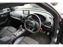 Audi A3 Cabriolet 1.5 TFSI CoD S line