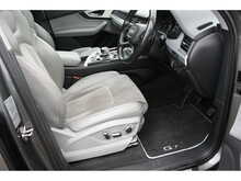 Audi Q7 TDI 3.0 Tdi V6 SE Quattro 7 Seats