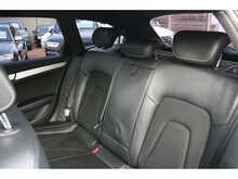 Audi A4 Avant 2.0 TFSI S line