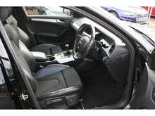 Audi A4 Avant 2.0 TFSI S line