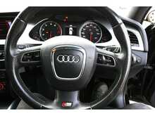Audi A4 Avant 2.0 TFSI S line