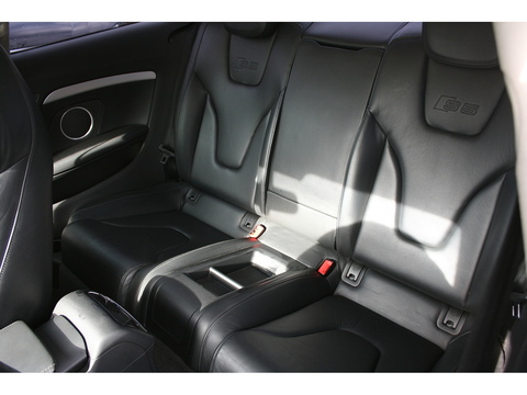 4.2 V8 Coupe 2dr Petrol Manual quattro Euro 4 (354 ps)