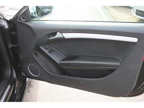 4.2 V8 Coupe 2dr Petrol Manual quattro Euro 4 (354 ps)