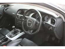 Audi S5 V8 4.2 Quattro Coupe manual