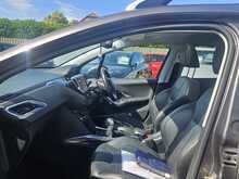 Peugeot 2008 1.6 e-HDi Feline