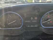 Peugeot 2008 1.6 e-HDi Feline