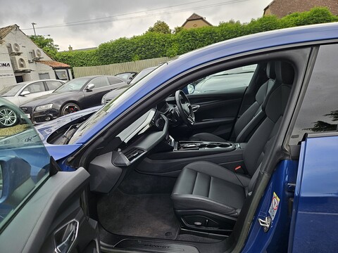0.0 4dr Saloon Automatic Electric
