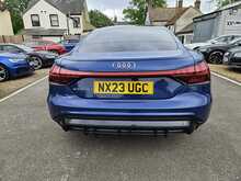 Audi E-tron GT 