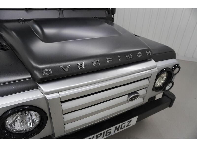 Land Rover Defender 90 Defender 90 2.2 TDCi XS 4WD SWB Euro 5 3dr - U118224