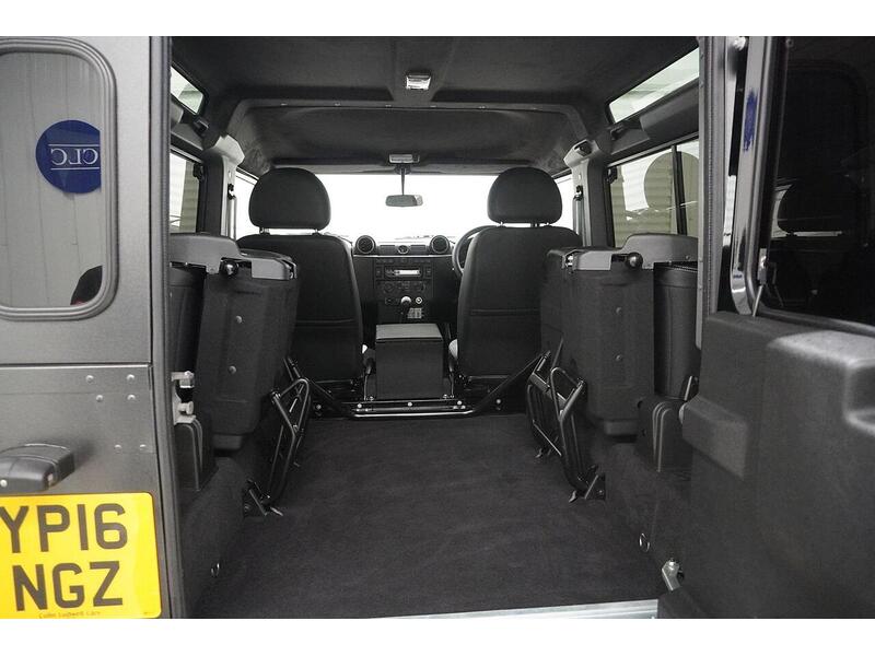 Land Rover Defender 90 Defender 90 2.2 TDCi XS 4WD SWB Euro 5 3dr - U118224
