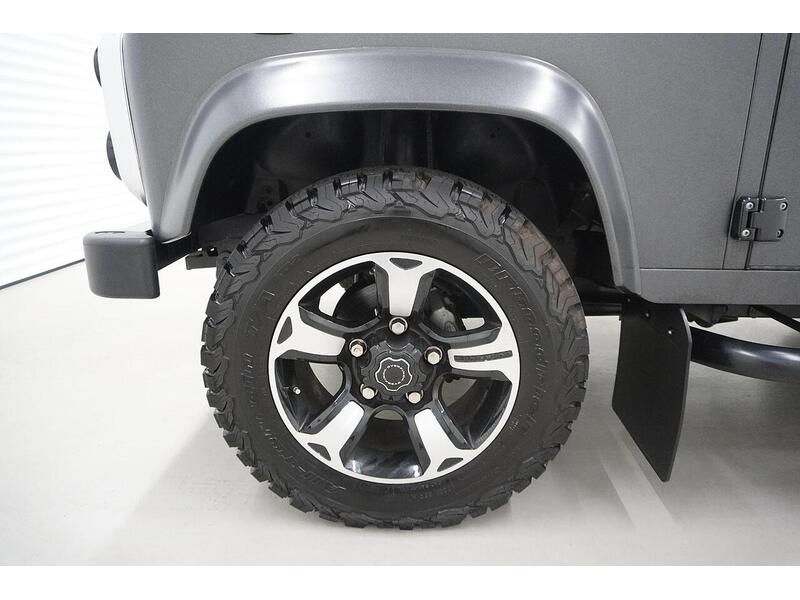 Land Rover Defender 90 Defender 90 2.2 TDCi XS 4WD SWB Euro 5 3dr - U118224