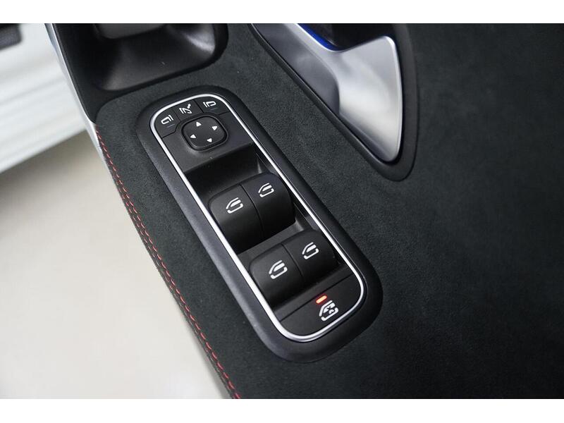 Mercedes-Benz A Class A Class 1.3 A180 AMG Line (Executive) 7G-DCT Euro 6 (s/s) 5dr - U118573