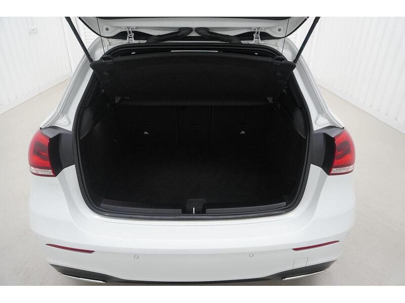 Mercedes-Benz A Class A Class 1.3 A180 AMG Line (Executive) 7G-DCT Euro 6 (s/s) 5dr - U118573