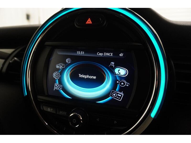 MINI Hatch Hatch 1.5 Cooper Steptronic Euro 6 (s/s) 3dr - U118758