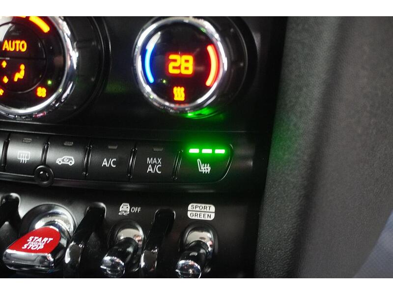 MINI Hatch Hatch 1.5 Cooper Steptronic Euro 6 (s/s) 3dr - U118758