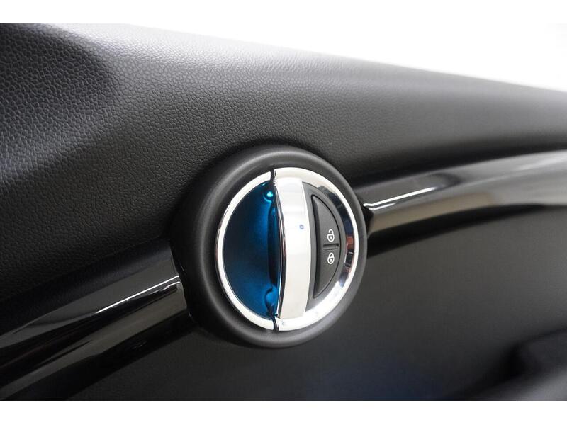 MINI Hatch Hatch 1.5 Cooper Steptronic Euro 6 (s/s) 3dr - U118758